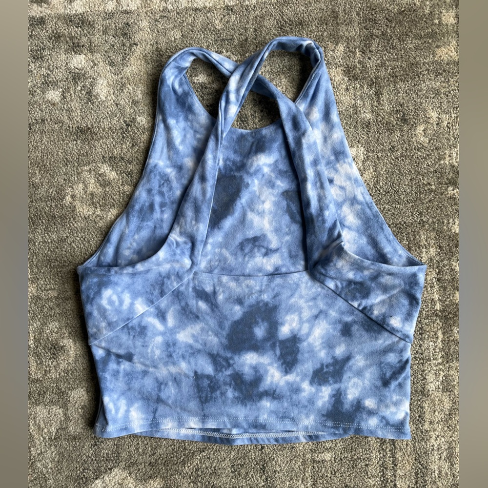 Abercrombie crop workout tank - Picture 2 of 2